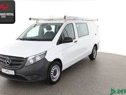 Weiß Gebraucht 2021 Mercedes Vito Van / Kleinbus | 33.880 € (Fairer Preis)