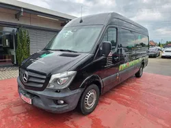 Obsidianschwarz metallic Gebraucht 2015 Mercedes Sprinter Van | 12.900 € (Superpreis)