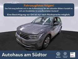 Grau Gebraucht 2022 VW Tiguan Active SUV | 29.980 € (Guter Preis)