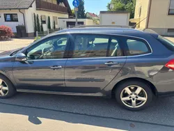 Gebraucht 2009 Renault Laguna GrandTour Initiale Kombi | 3.900 € (Fairer Preis)