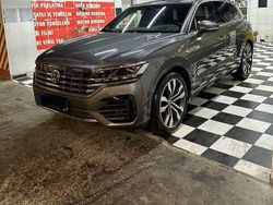 Grau Gebraucht 2018 VW Touareg R-line SUV | 42.500 € (Etwas zu teuer)