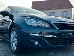 Blau Gebraucht 2016 Peugeot 308 Business-Line Kombi | 9.550 € (Fairer Preis)