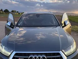 Grau Gebraucht 2016 Audi SQ7 SUV | 25.000 € (Superpreis)