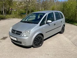 Silber Gebraucht 2004 Opel Meriva Enjoy Van / Kleinbus | 1.890 € (Etwas zu teuer)