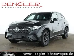 Grau Gebraucht 2024 Mercedes GLC200 AMG line SUV | 52.890 € (Fairer Preis)