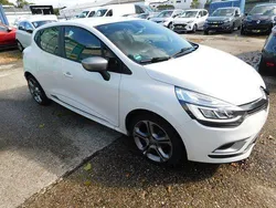 Weiß Gebraucht 2019 Renault Clio IV Intens Kleinwagen | 9.450 € (Fairer Preis)