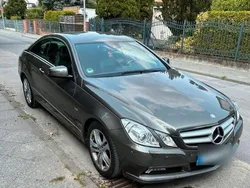 Braun Gebraucht 2010 Mercedes E250 Coupé | 5.500 € (Superpreis)