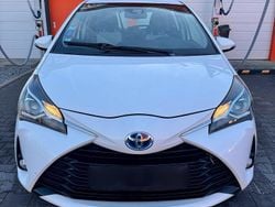 Weiß Gebraucht 2020 Toyota Yaris Hybrid Style Kleinwagen | 11.900 € (Superpreis)