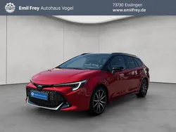 Rot Gebraucht 2023 Toyota Corolla Sport Kombi | 31.980 € (Teuer)