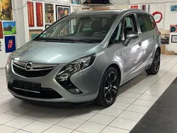 Silber Gebraucht 2014 Opel Zafira Tourer Active Van / Kleinbus | 6.999 € (Fairer Preis)