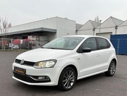 Weiß Gebraucht 2014 VW Polo Limousine | 8.190 € (Guter Preis)