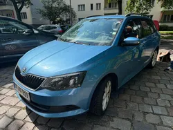 Modra denim/denim blau (metallic) Gebraucht 2015 Skoda Fabia Ambition Kombi | 4.790 € (Fairer Preis)