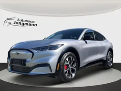 Silber Gebraucht 2022 Ford Mustang Mach-E SUV | 32.500 € (Guter Preis)