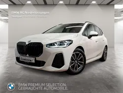 Weiß Gebraucht 2024 BMW 218 Active Tourer Efficient Dynamics Van / Kleinbus | 33.890 € (Etwas zu teuer)