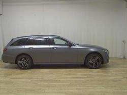 Grau Gebraucht 2022 Mercedes E300 AMG line Kombi | 28.980 € (Guter Preis)