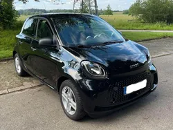 Schwarz Gebraucht 2020 Smart ForFour Electric Drive Limousine | 9.200 € (Fairer Preis)
