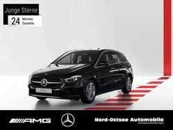 Metalliclack kosmosschwarz Gebraucht 2025 Mercedes B200 Progressive Van / Kleinbus | 33.890 € (Guter Preis)