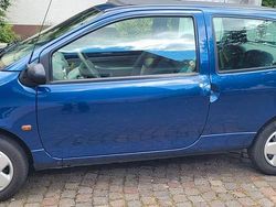 Blau Gebraucht 1998 Renault Twingo Liberty Kleinwagen | 2.120 € (Fairer Preis)