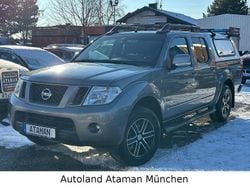 Grau Gebraucht 2015 Nissan Navara Platinum Abholung | 14.990 € (Guter Preis)
