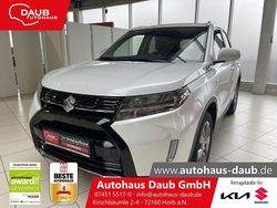 Cool white pearl metallic Neu 2025 Suzuki Vitara Comfort SUV | 26.750 € (Guter Preis)
