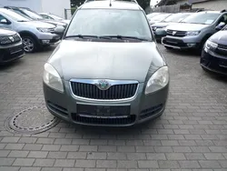 Grün Gebraucht 2007 Skoda Roomster Style Kombi | 2.999 € (Etwas zu teuer)