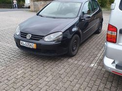 Schwarz Gebraucht 2005 VW Golf IV Sportline Limousine | 1.500 € (Guter Preis)