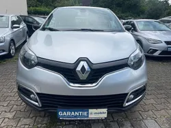 Grau Gebraucht 2016 Renault Captur Experience SUV | 9.789 € (Fairer Preis)