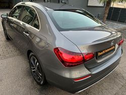 Grau Gebraucht 2024 Mercedes A200 Limousine | 26.990 € (Guter Preis)
