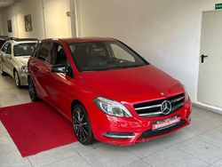 Rot Gebraucht 2013 Mercedes B200 AMG line Van / Kleinbus | 7.999 € (Fairer Preis)