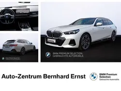 Mineralweiß metallic Gebraucht 2024 BMW 520 M Sport Kombi | 53.774 € (Superpreis)