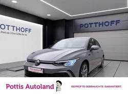 Grau Gebraucht 2022 VW Golf VIII R-line Limousine | 22.177 € (Guter Preis)