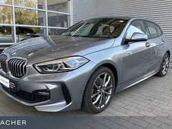 Grau Gebraucht 2023 BMW 120 M Sport Kleinwagen | 28.399 € (Guter Preis)