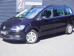 Deep black perleffekt Gebraucht 2023 VW Sharan Van / Kleinbus | 33.990 € (Fairer Preis)