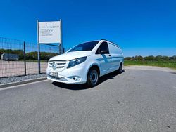 Weiß Gebraucht 2015 Mercedes Vito Van / Kleinbus | 12.990 €