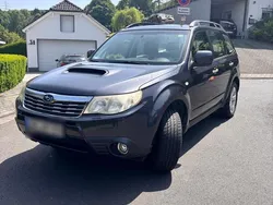 Grau Gebraucht 2011 Subaru Forester Comfort SUV | 6.000 €