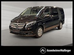 Obsidianschwarz Gebraucht 2023 Mercedes Vito Van / Kleinbus | 43.800 €