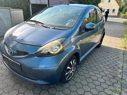 Blau Gebraucht 2008 Toyota Aygo Kleinwagen | 2.499 € (Fairer Preis)
