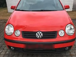 Rot Gebraucht 2004 VW Polo Kleinwagen | 2.750 € (Etwas zu teuer)