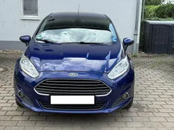 Blau Gebraucht 2013 Ford Fiesta Titanium Kleinwagen | 4.800 € (Fairer Preis)