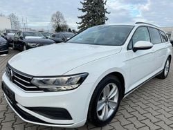 Weiß Gebraucht 2020 VW Passat Conceptline Limousine | 11.310 € (Fairer Preis)
