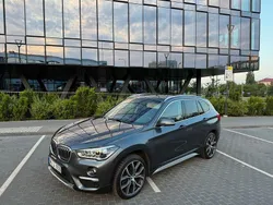 Grau Gebraucht 2016 BMW X1 xLine SUV | 20.500 € (Guter Preis)