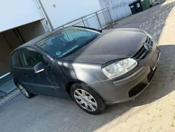 Schwarz Gebraucht 2006 VW Golf V Trendline Limousine | 1.500 € (Guter Preis)
