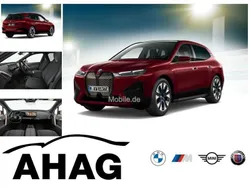 Rot Gebraucht 2022 BMW iX Sport Line SUV | 49.940 € (Etwas zu teuer)