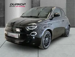 Onyx schwarz Gebraucht 2023 Fiat 500e Tech Kleinwagen | 29.950 €