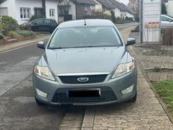 Grau Gebraucht 2008 Ford Mondeo Kombi | 2.500 € (Fairer Preis)