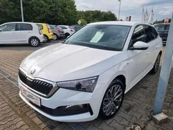 Moonweiß metallic Gebraucht 2022 Skoda Scala Tour Kleinwagen | 14.990 € (Fairer Preis)