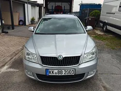 Silber Gebraucht 2013 Skoda Octavia Kombi | 4.300 € (Fairer Preis)