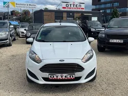 Weiß Gebraucht 2013 Ford Fiesta Trend Kleinwagen | 4.190 € (Fairer Preis)