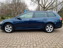 Blau Gebraucht 2014 VW Golf VII Comfortline Kombi | 6.600 € (Guter Preis)