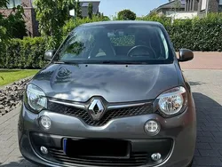 Grau Gebraucht 2016 Renault Twingo Experience Kleinwagen | 5.800 € (Guter Preis)